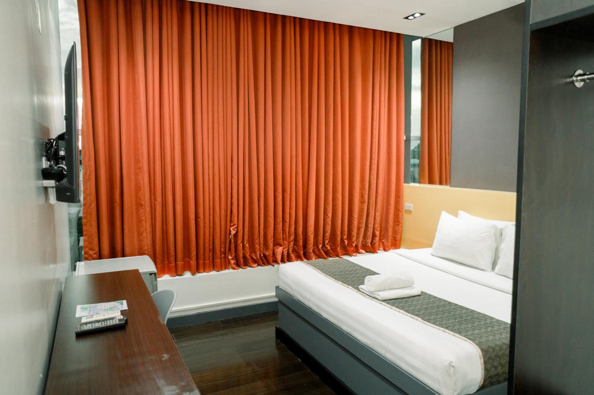 Greenwindows Hotel Davao City Eksteriør billede